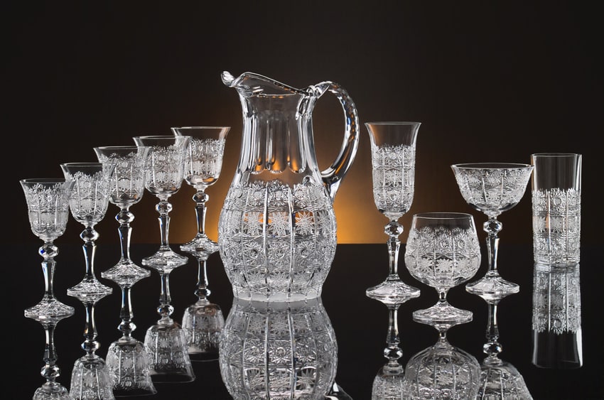 Customs clearance of glassware